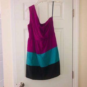 Color block one shoulder dress